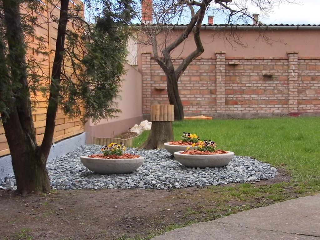 Alfa Apartman Sárvár Rom bilde