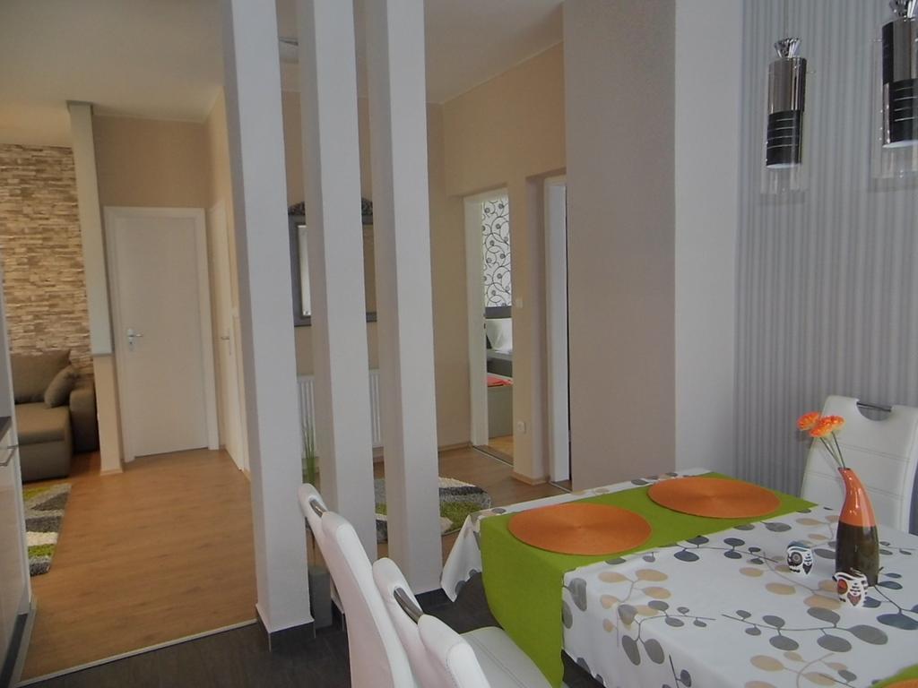Alfa Apartman Sárvár Rom bilde